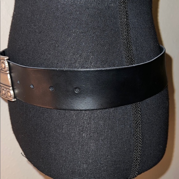 ESCADA Women’s Brushed Silver Floral Buckle with Wide Black Leather Belt VTG main image 15